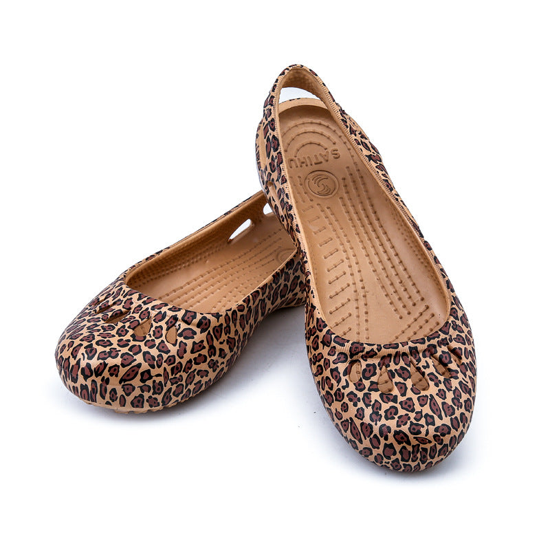 Ladies Pattern Flat Shoes Hole Shoes Sandals