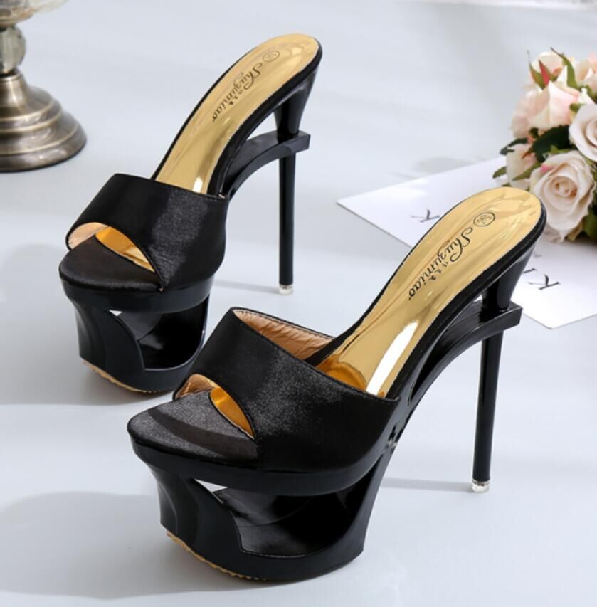 Womens Satin-Trimmed Diamond-Embellished Chiffon Floral Heels