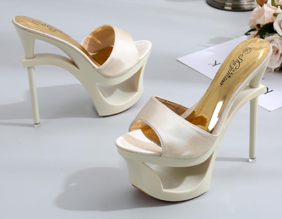 Womens Satin-Trimmed Diamond-Embellished Chiffon Floral Heels