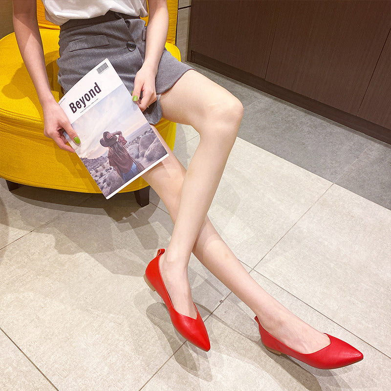 Ladies spring pointed flat shoes