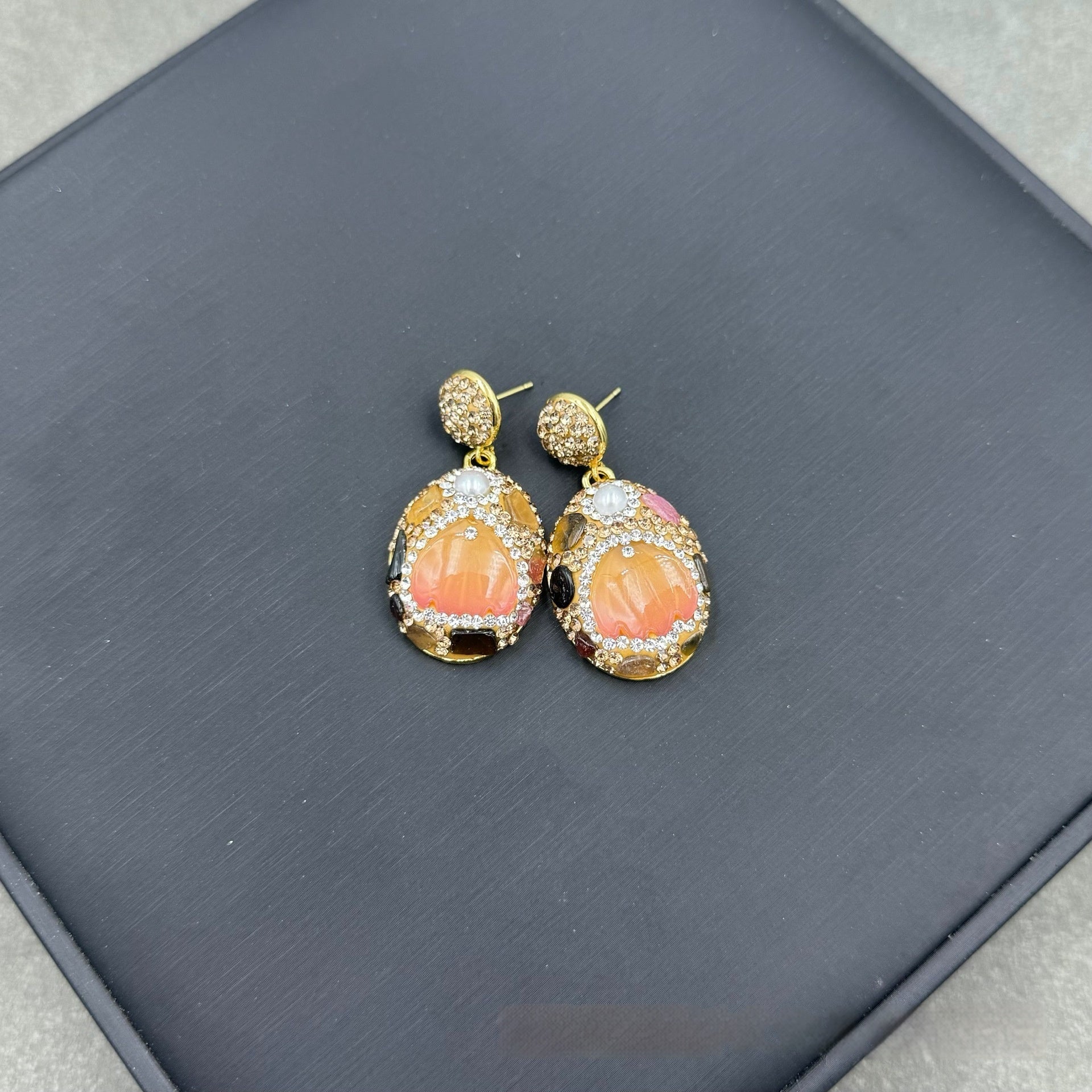 New Natural Tourmaline Inlaid Pearl Flower-shaped Suit