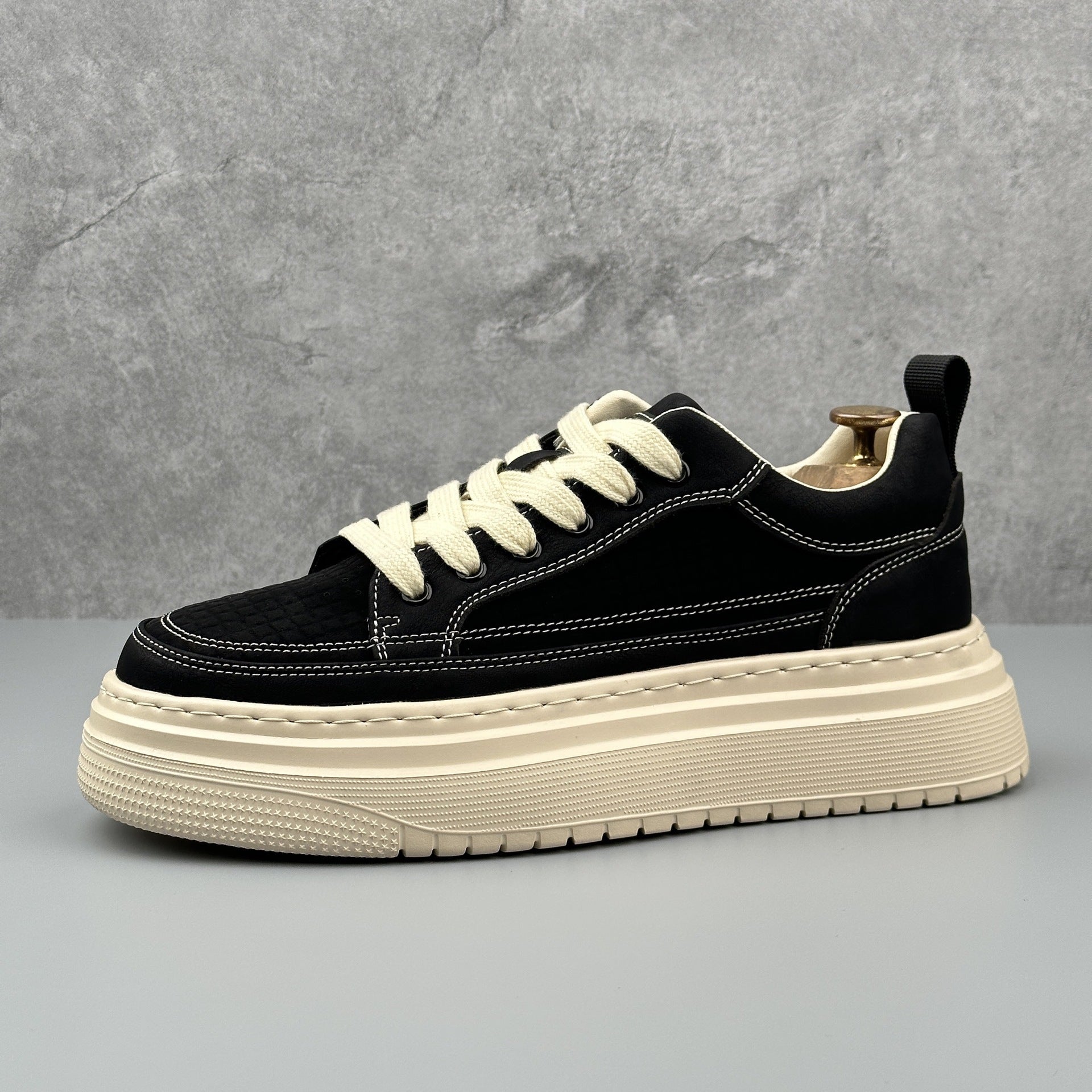 Mens Minimalist Stylish Chunky Soled Casual Shoes